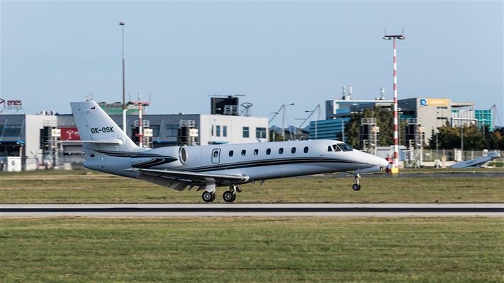 Lej privatfly - din guide til en luksuriøs rejseoplevelse